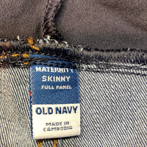 Old Navy Maternity Full-Panel Skinny Jeans Comfortable & Stretchy Denim 16 Long - Picture 2 of 6